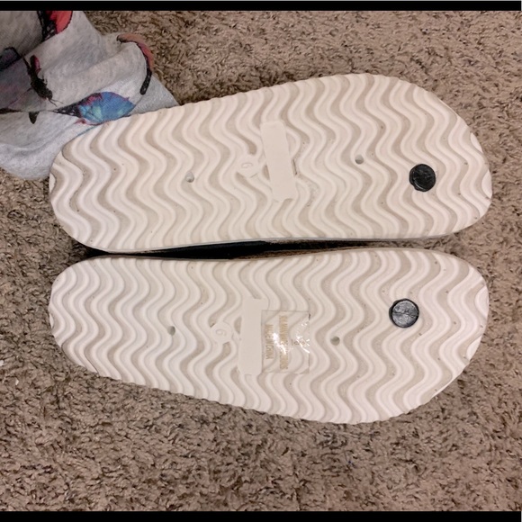 Black sandals - Picture 2 of 2